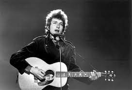 La nuit où Bob Dylan s'est branché : Les ondes de choc de Newport se répercutent encore